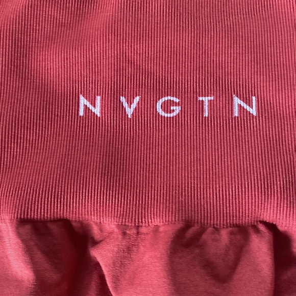 NVGTN Leggings Womens Large Seamless High Waist Red Gym Fitness Workout - Picture 2 of 4